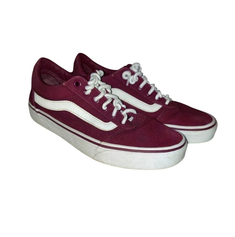 Vans Ward Burgandy Canvas Lace-Up Sneaker